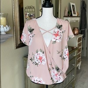 🌻3 for $20🌻 Dusty Rose Floral Blouse